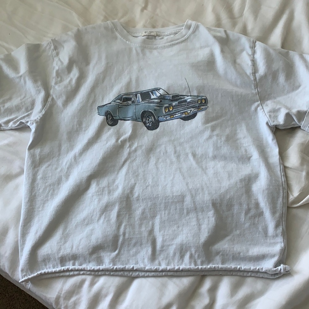 brandy melville aleena motor show tee